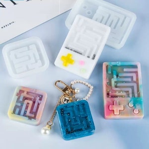 Maze Game Quicksand keychain mold ,Epoxy Resin Square ,Celephone Maze keychain pendant jewelry silicone molds ,DIY Handmade UV resin moulds