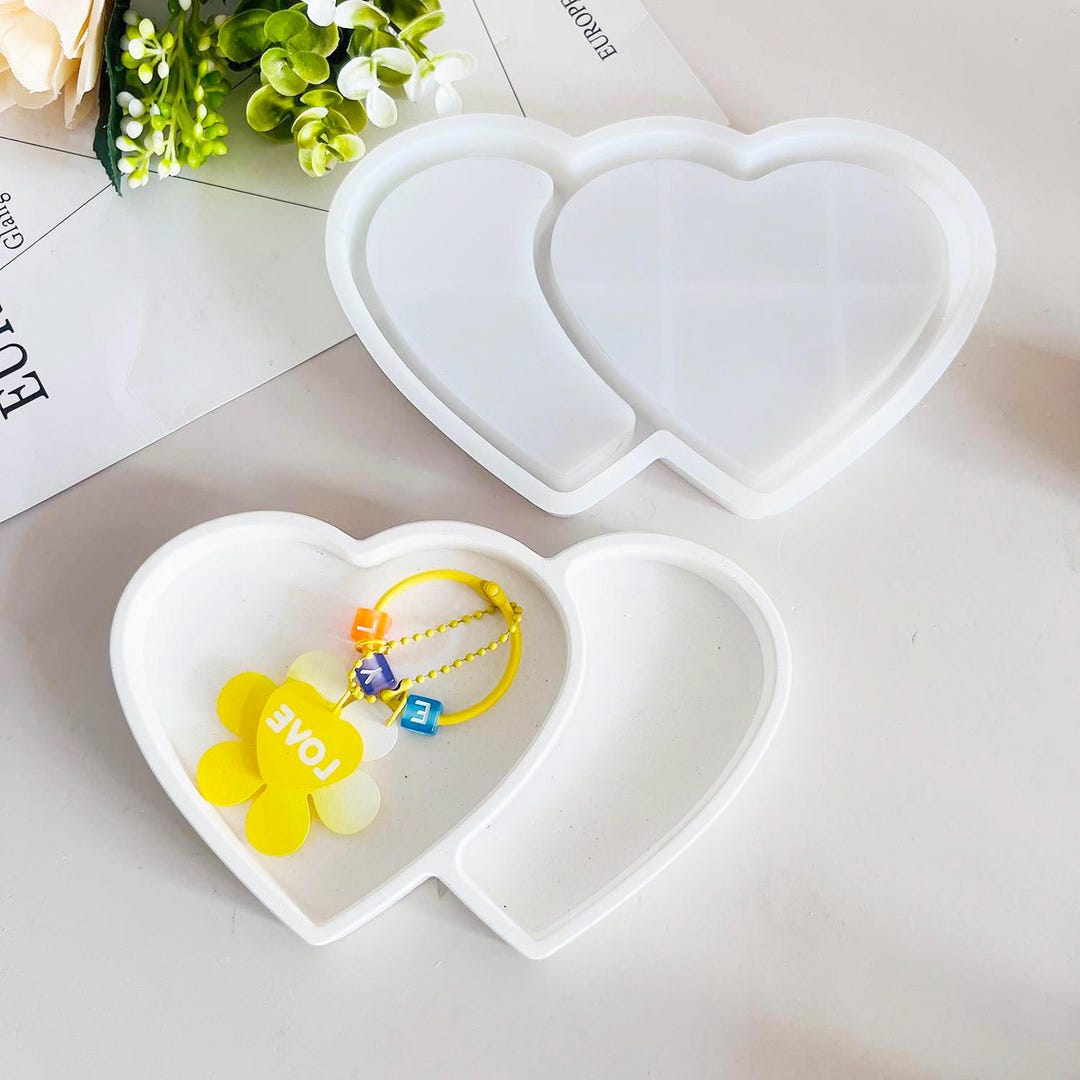 BIGEBO 2 Stampini In Silicone A Forma Di Cuore Per Resina - Piatti E Ciotoline 12,7x11,4 Cm - Per Gioielli, Epossidica, Saponi, Gesso - 2