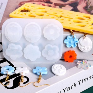 Resin mini flower earring mold ,DIY handmade  earring stud jewelry pendant silicone molds,  Epoxy resin Uv resin jewelry molds