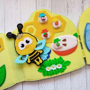 Bee Felt dollhouse quiet book Pattern pdf, Felt book pattern, Baby Soft book template, Activity book sewing ideas for girl 2, 3, 4 year old