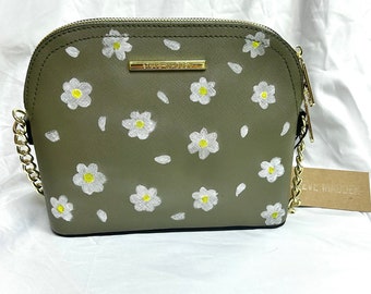 Daisy Purse