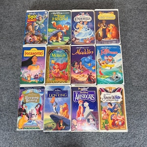 Disney VHS Lot of 12 Classics Vintage Animated Kids Family Movies Films