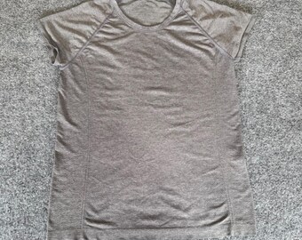 Spanx Active T-Shirt Womens XL Gray Athletic Workout Top Short Sleeve Gym