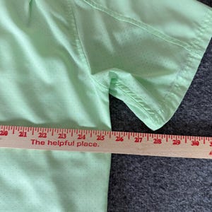 HUK Fishing Shirt Men XL Green Lightweight Short Sleeve Button Up Outdoor Angler image 6