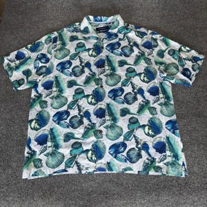 Tommy Bahama Hawaiian Silk Shirt Mens 2XL Button Up Seashell Aloha Short Sleeve image 1