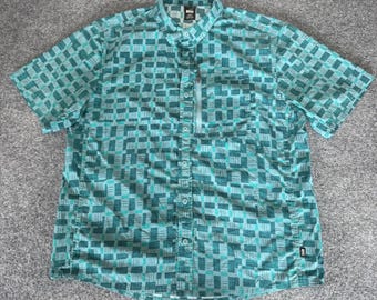 REI Co-op Trailmade Mens Large Green Geometric Short Sleeve Hiking Shirt Outdoor