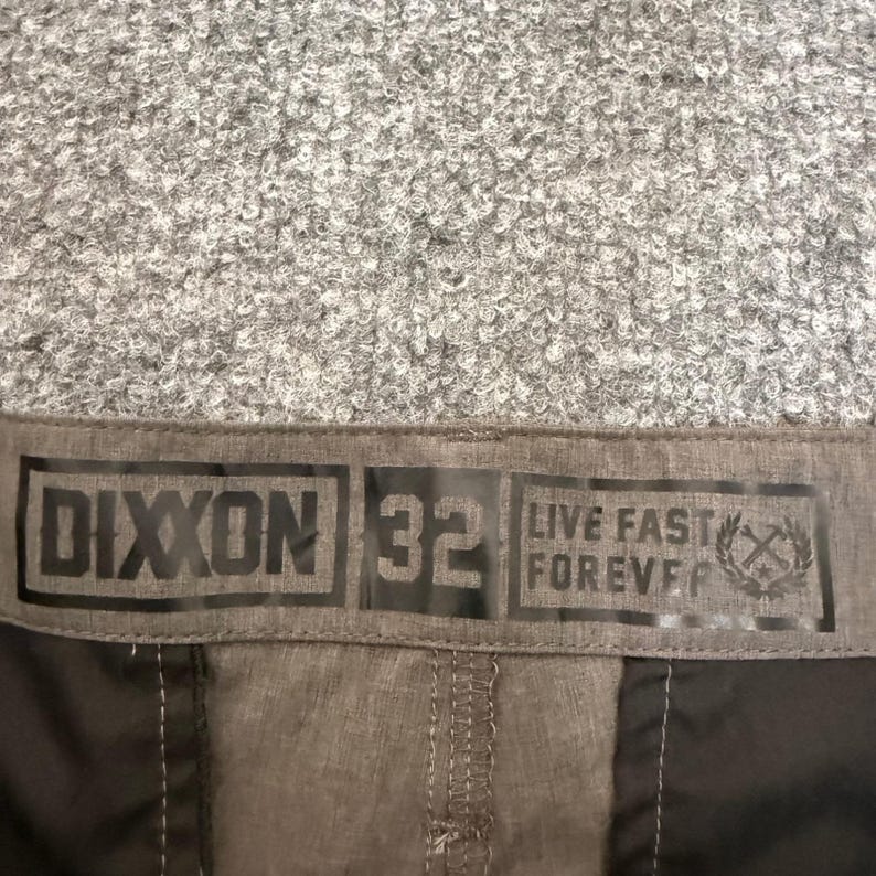 DIXXON Shorts Mens 32 Gray Flat Front Casual Shorts Lightweight Everyday Comfort image 2