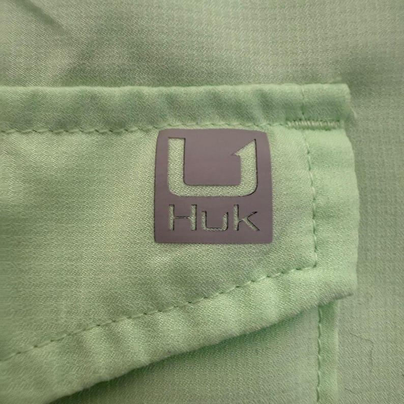 HUK Fishing Shirt Men XL Green Lightweight Short Sleeve Button Up Outdoor Angler image 3