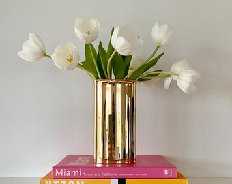 SCANDIA PRESENT - Gold plated Vintage brass vase designed by Gunilla Lindahl, Sweden.