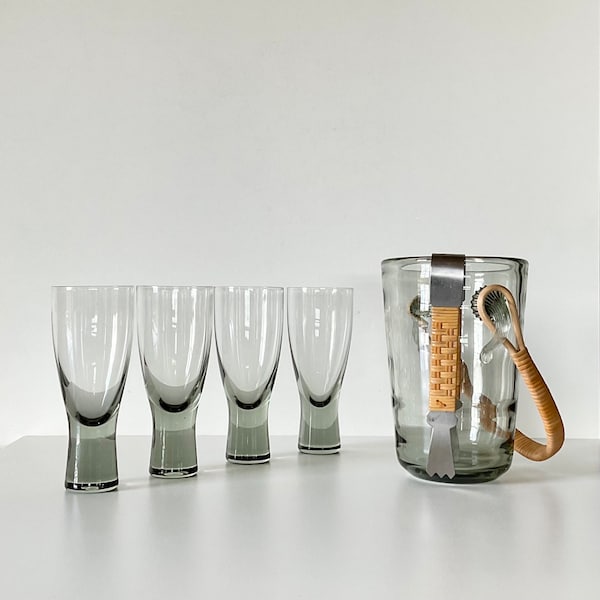 PER LÜTKEN - Set of Danish Mid-Century Modern ice bucket and four wine glasses "Canada smoke" by Per Lütken for Holmegaard, 1950s.