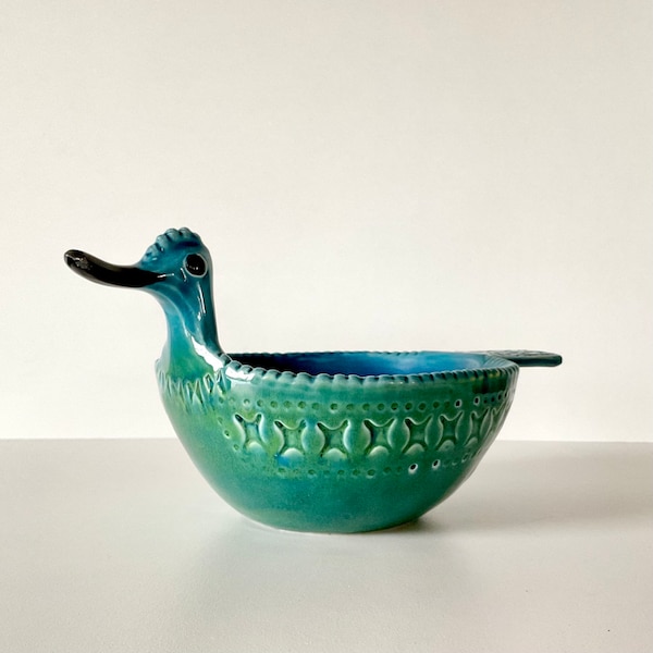 BITOSSI- Rare Mid-Century ceramic bird shaped as a bowl. By Aldo Londi, 1960s.