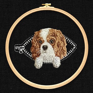 Cavalier Charles in a zipper pocket Miniature realistic machine embroidery design Pet design dog realistic pattern puppy embroidery motif