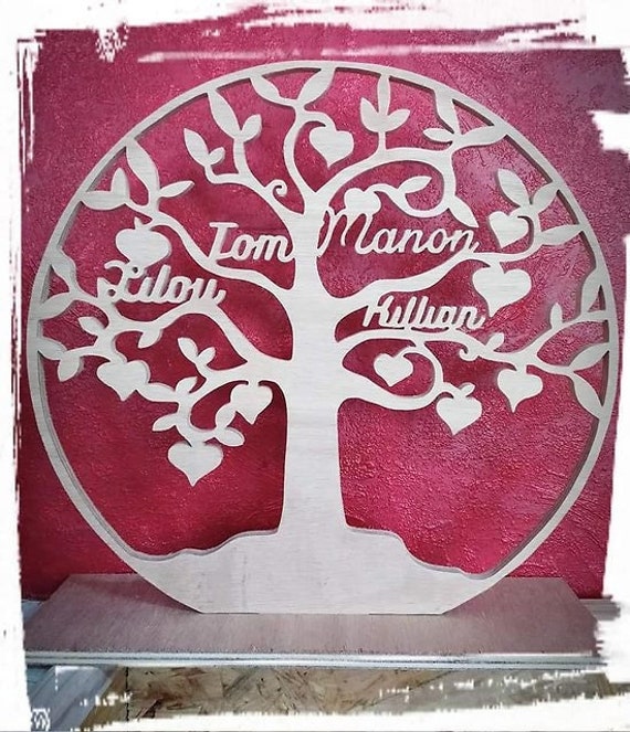 Arbre de Vie Personnalisé Création Artisanale en Bois Personnalisable avec Jusqu'à 9 Prénoms Cadeau