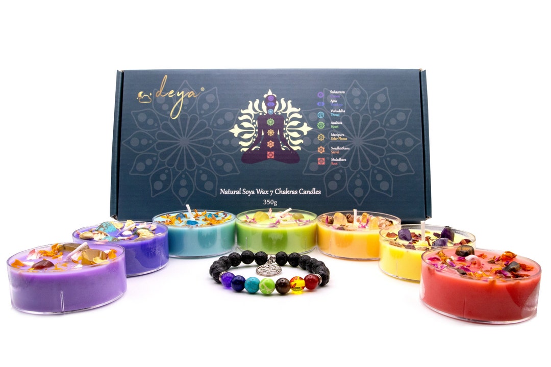 7 Chakra Scented Soy Candles With Crystals & Flowers, Plus Bracelet ...