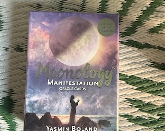 Moonology Manifestation Oracle Card Deck / Tarot Deck / Yasmin Boland Oracle Deck / Divination Cards