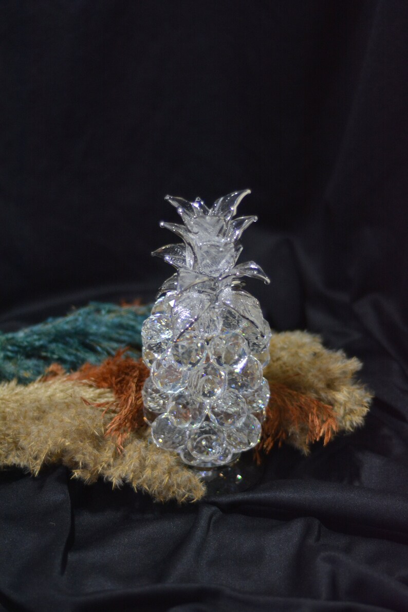 Shops Crystal Triple Pineapple