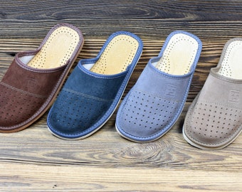 Men's leather slippers from the mountains, handmade slippers from Poland, classic and comfortable home footwear, elegant light slippers