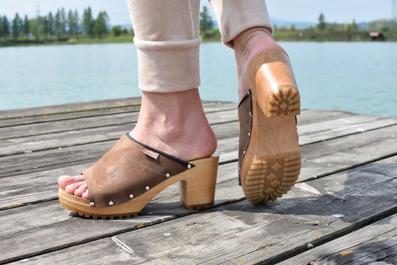 Polish clogs shop