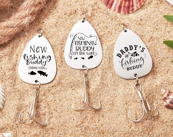 Angeln Buddy kommt bald, Papas Angeln Buddy, Schwangerschaftansage an Ehemann Geschenk, Angeln locken, graviertes Angeln locken Geschenk für ihn