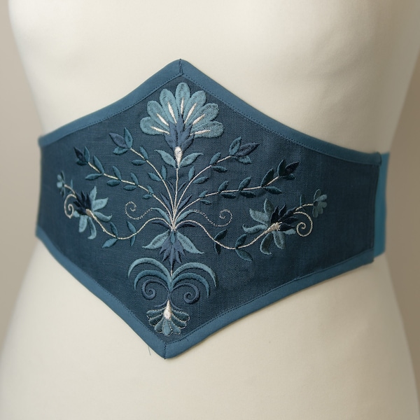 Ceinture corset en lin brodé