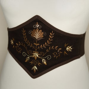 Embroidered linen waist belt