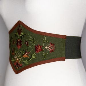 Ceinture corset en lin brodé image 7