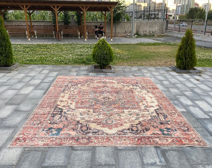 Oversize Persian Rug / 9x12 Persian Rug / Heriz Rug / Home Decor Rug