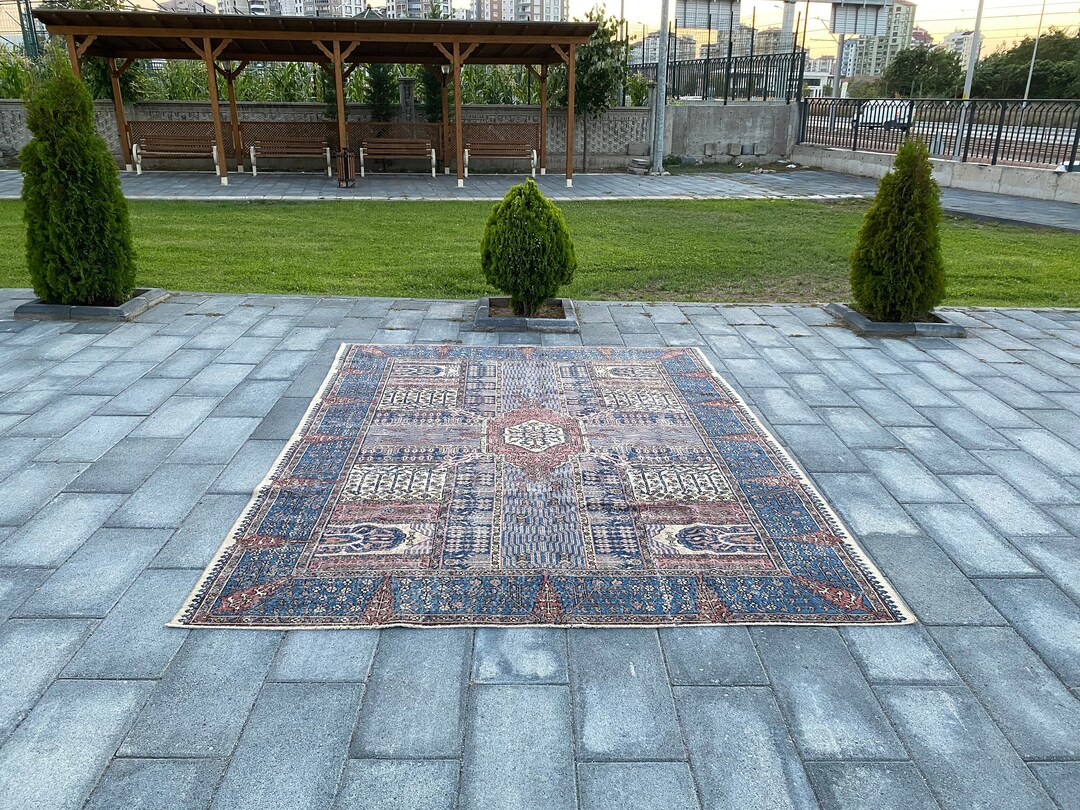 Model That No One in the World Has Rug / Large Turkish Rug / Vintage ...