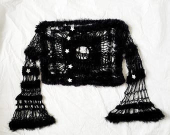 Suéter gótico de malla de crochet con estrellas