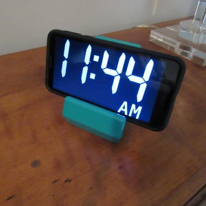Bedside Desktop Phone Stand für die meisten Handys - glänzendes ABS