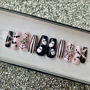 Halloween Nails , Pastel Goth Press On Nails , Spooky , Creepy Cute , Acrylic Nails