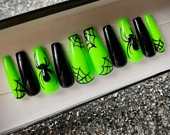 Press On Nails, Halloween, Pastel Goth, Spiderweb, Black Nails, Green Nails, Acrylic