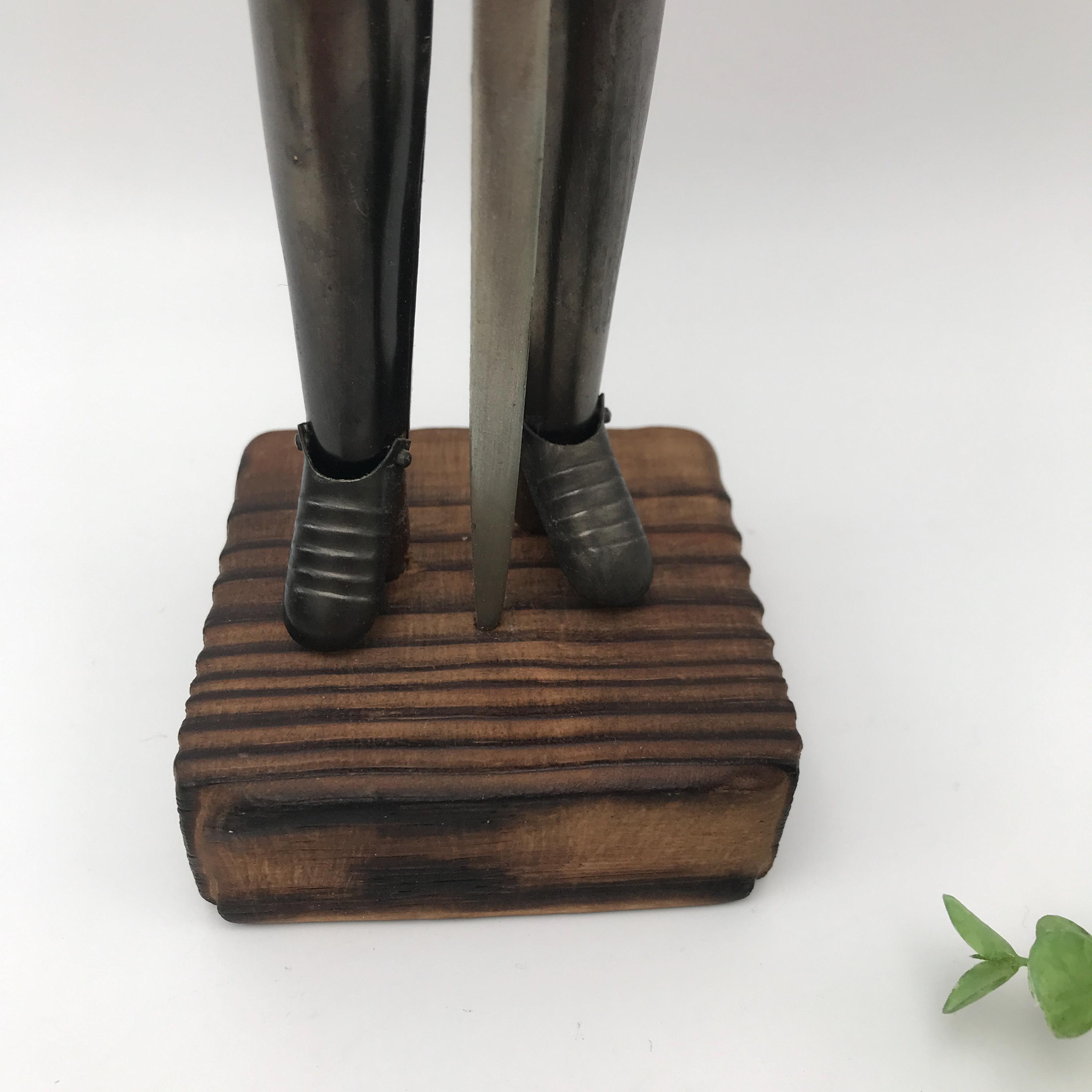 装飾用の小さな鎧騎士 / トレド / スペイン / ヴィンテージ - Etsy 日本