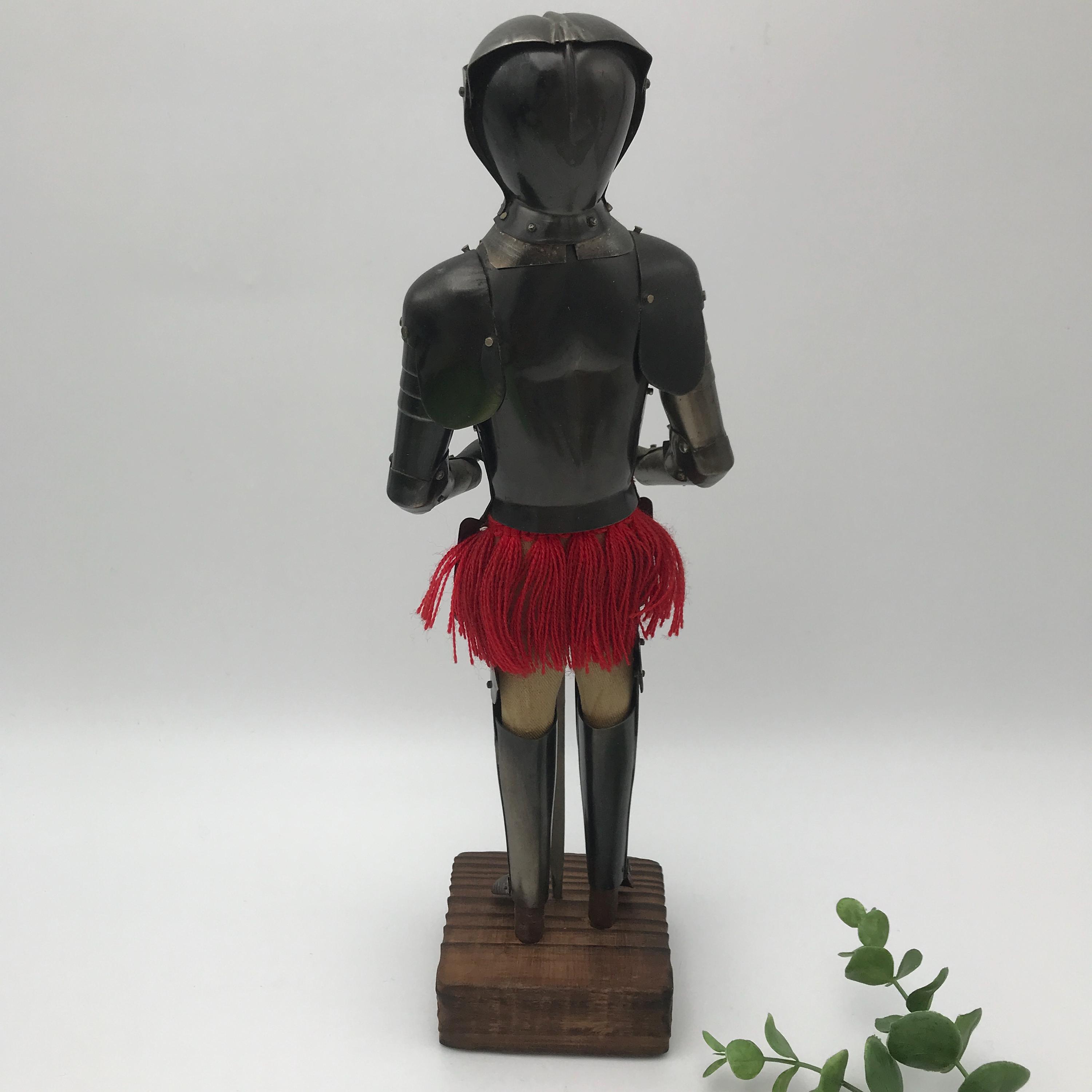 装飾用の小さな鎧騎士 / トレド / スペイン / ヴィンテージ - Etsy 日本