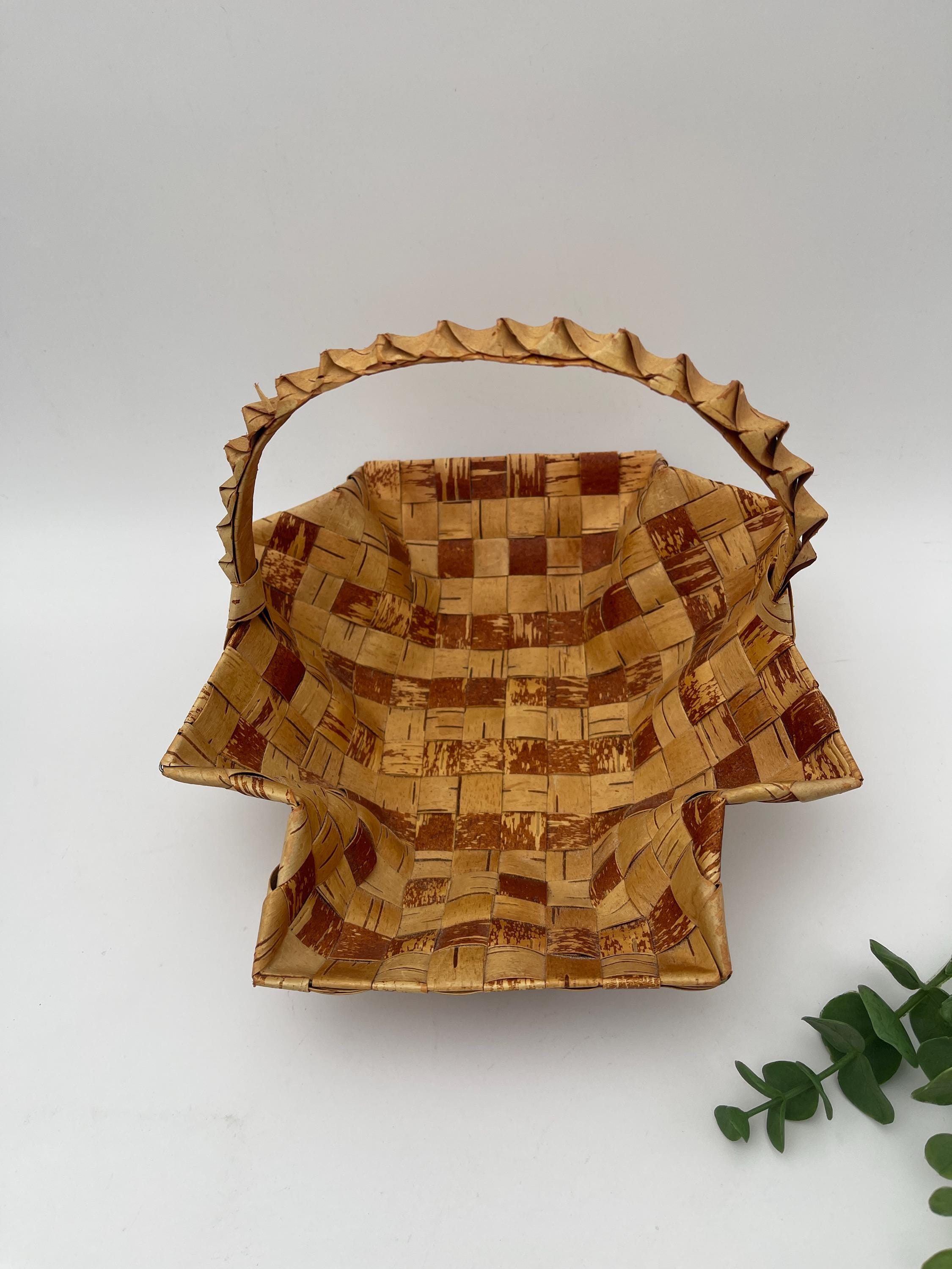 白樺の樹皮のバスケット / ヴィンテージ / スウェーデンの手工芸品