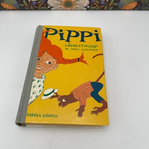 Pippi Longstocking Swedish children's book / vintage / Sweden