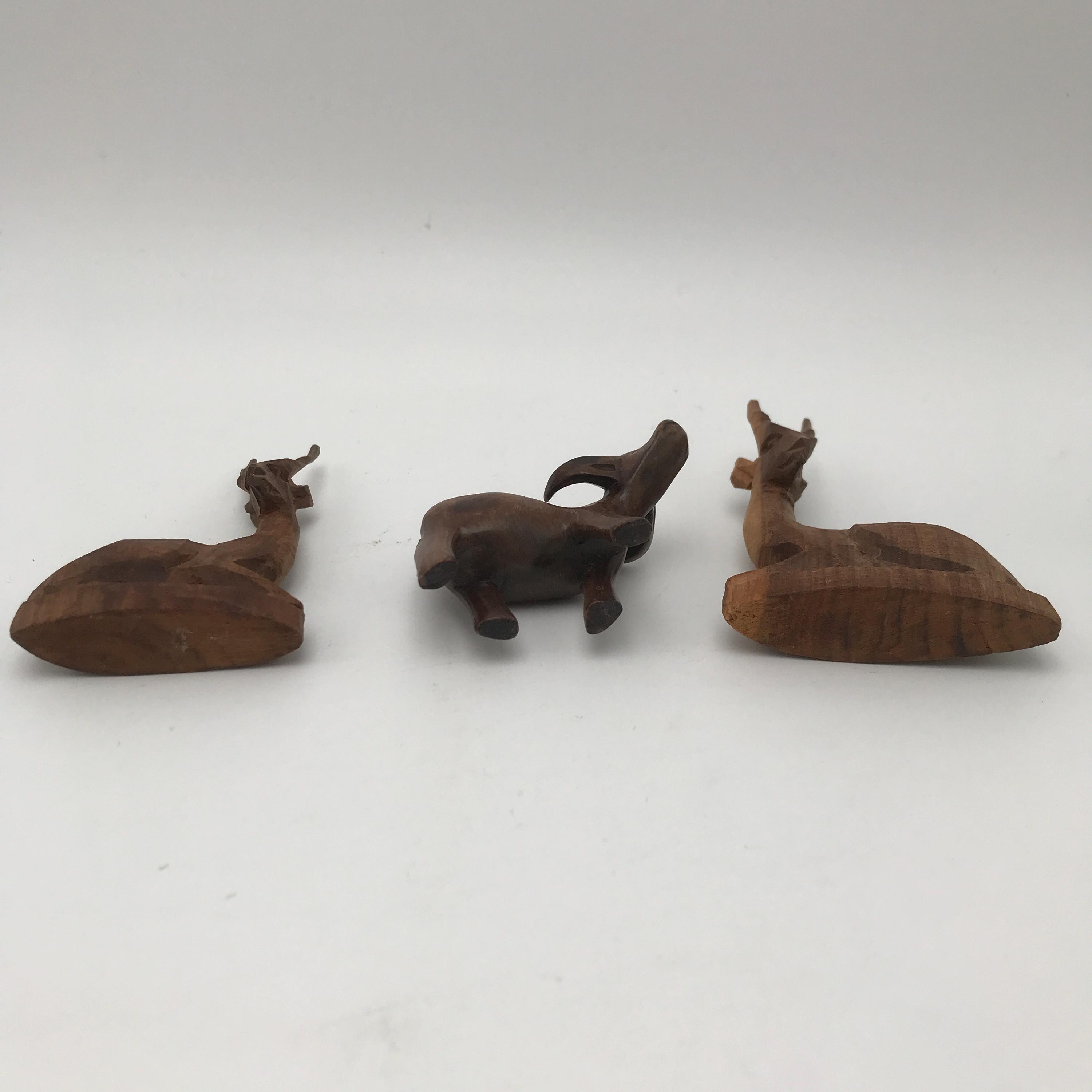木製の小さな動物3体 / ヴィンテージ / 彫刻 / 手工芸品 - Etsy 日本