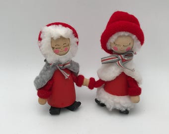 Pères Noël en bois / Fait main / Suède / vintage