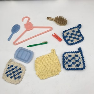Old accessories for dolls / vintage