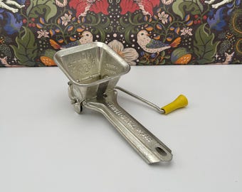 Mouli Parsmint / Moulin à herbes / Moulin à épices / Pour les herbes fraîches / Fabriqué en France / Vintage