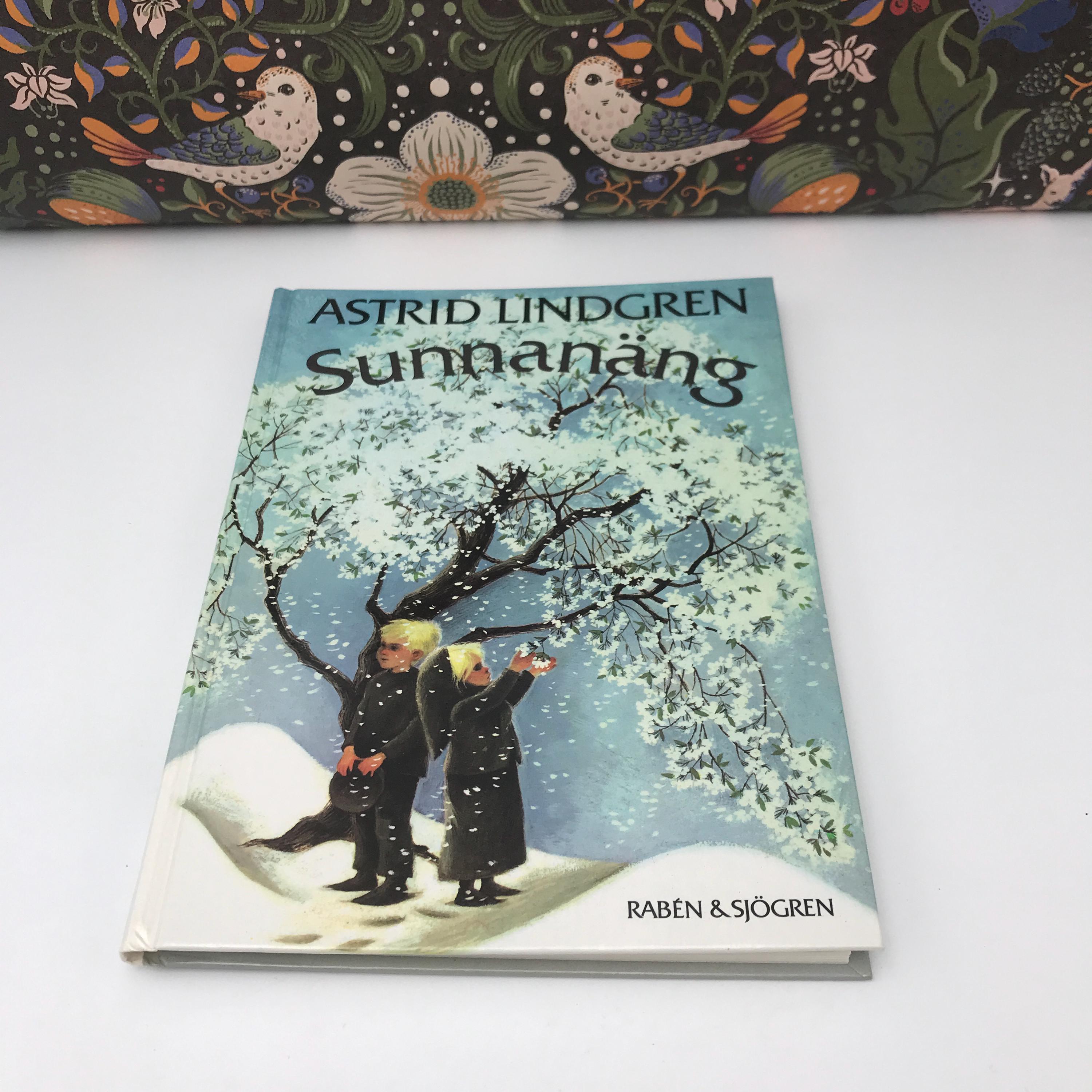 Children's book / Sunnanäng / Astrid Lindgren / Swedish text