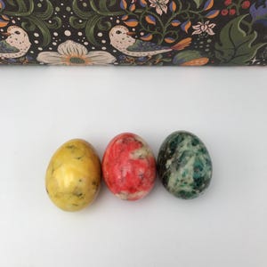 3 schöne Steineier für Deko / Vintage