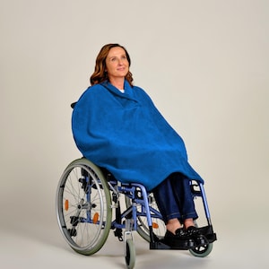 Rollstuhlponcho - Rollstuhlcapes aus Fleece