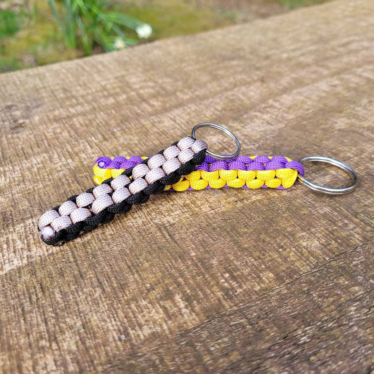 Handmade Paracord Box Knot Keychain - Etsy UK