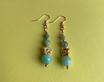 Genuine Burma Jade (Myanmar), undyed, enchanting pearl earrings with a golden flower