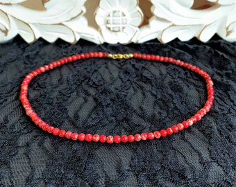 Jaspe impérial rouge (teinté Regalite), collier élégant composé de perles de 4 mm au grain attrayant :-)