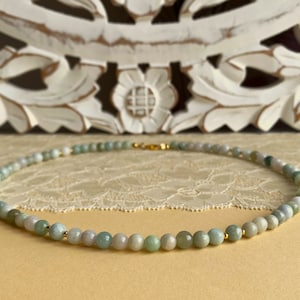 genuine Burma Jade (Jadeite) class A, necklace made of 6 mm pearls with golden mini pearls