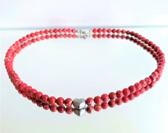 Red Imperial Jasper (dyed Regalite), elegant necklace of 6 mm beads with a silver heart