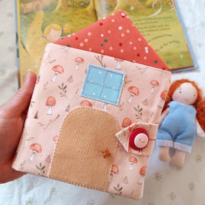 Patron et tutoriel de couture pour maison de poupée Petite maison de poupée en textile doux à monter soi-même pour poupée de 15 cm, petite maison de poupée portable pour bébé et tout-petit image 3