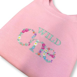 Girls Wild One Birthday Jumper, Kids 1st Birthday Sweatshirt, Floral Custom Hoodie, Kid Bday Sweaters, Personalised Toddler Sweatshirt